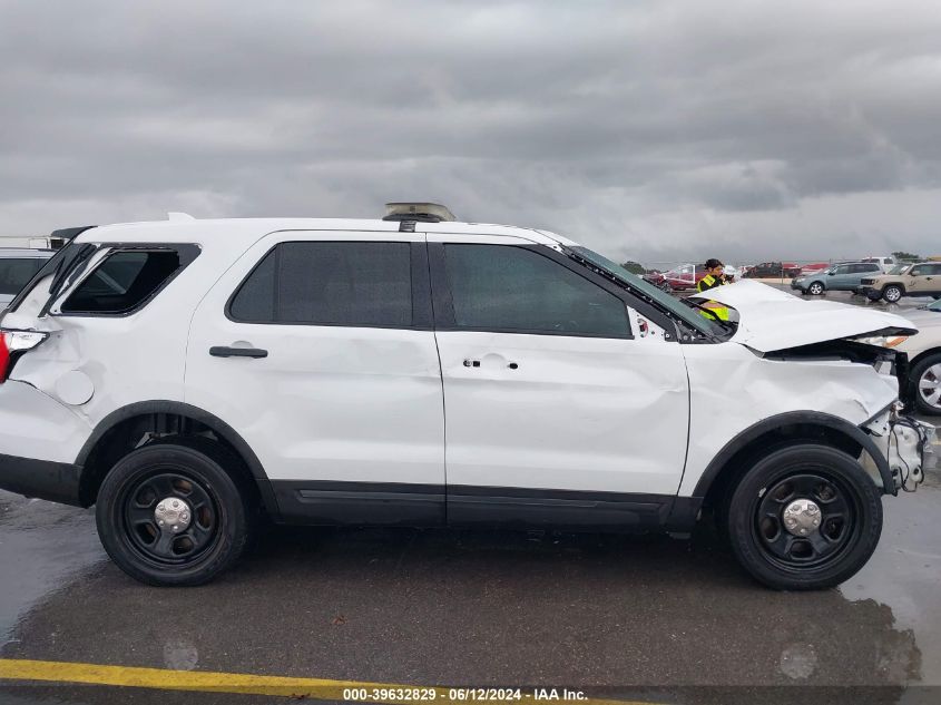 2017 Ford Utility Police Interceptor VIN: 1FM5K8AR1HGA37049 Lot: 39632829