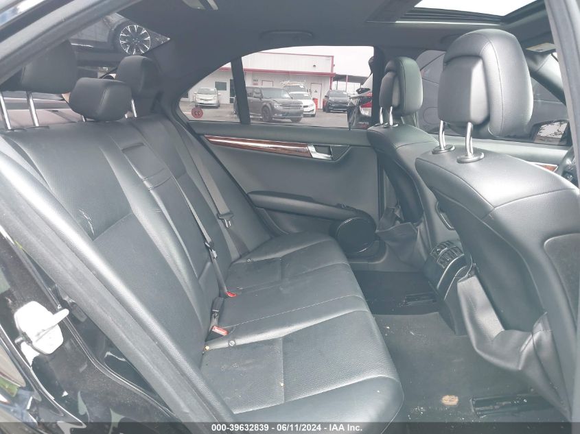 2010 Mercedes-Benz C 300 Luxury/Sport VIN: WDDGF5EB9AR121553 Lot: 39632839