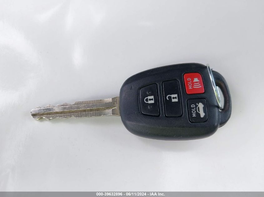 2016 TOYOTA COROLLA LE - 5YFBURHE6GP503694