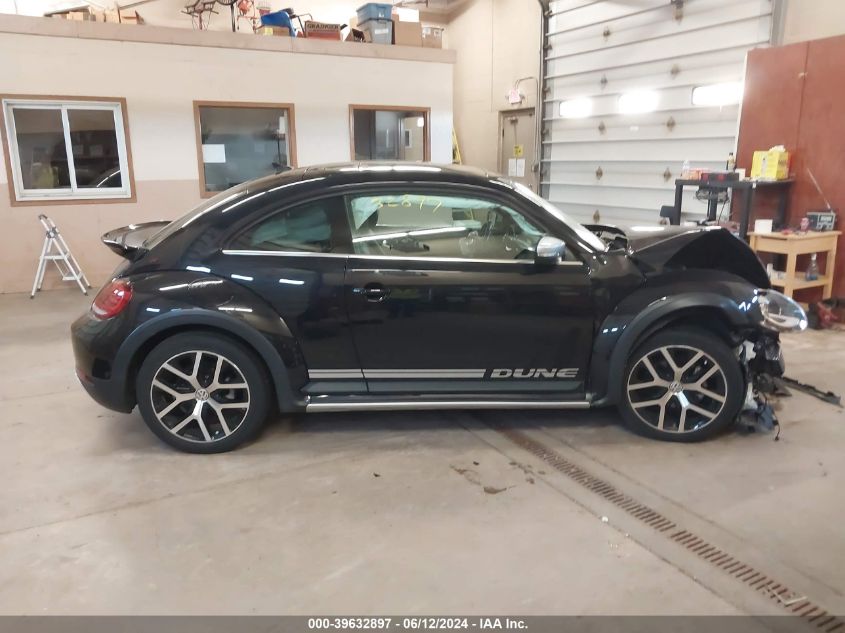 2018 Volkswagen Beetle 2.0T Dune VIN: 3VWSD7AT3JM708009 Lot: 39632897