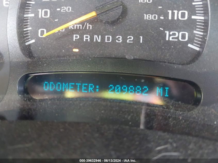 2005 Chevrolet Tahoe Lt VIN: 1GNEK13T55J109560 Lot: 39632946