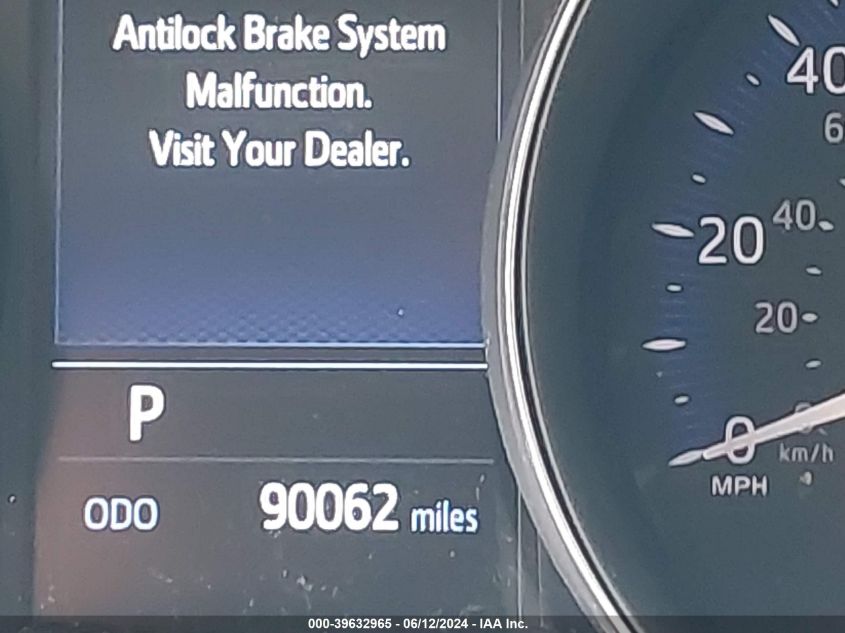 2019 Toyota C-Hr Le VIN: JTNKHMBX9K1028584 Lot: 39632965