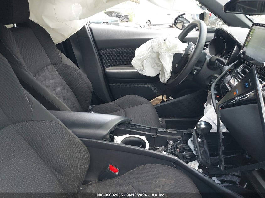 2019 Toyota C-Hr Le VIN: JTNKHMBX9K1028584 Lot: 39632965