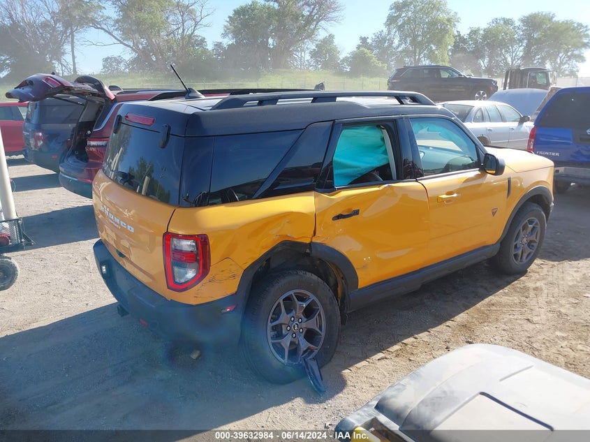 2022 Ford Bronco Sport Badlands VIN: 3FMCR9D94NRE11064 Lot: 39632984