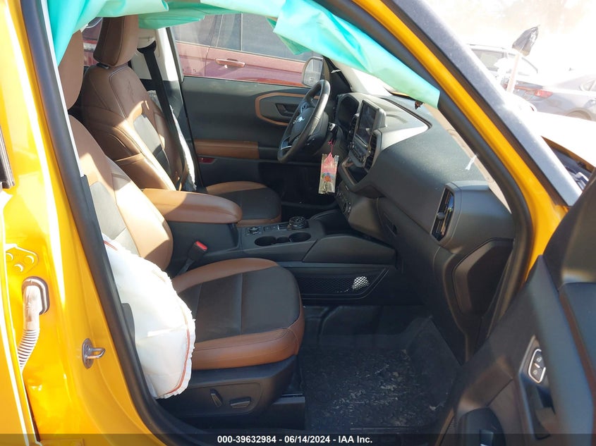 2022 Ford Bronco Sport Badlands VIN: 3FMCR9D94NRE11064 Lot: 39632984