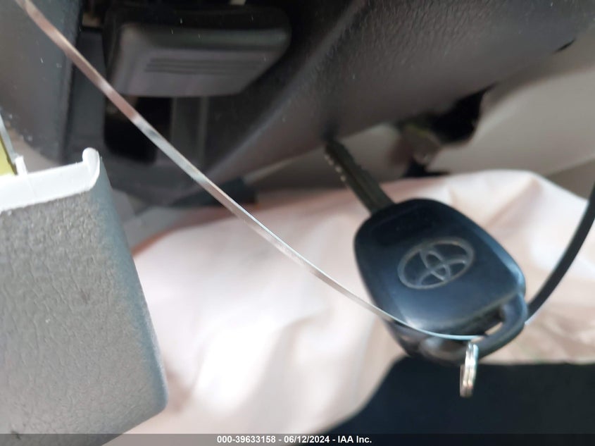 2012 Toyota Camry Le VIN: 4T1BF1FK5CU012997 Lot: 39633158