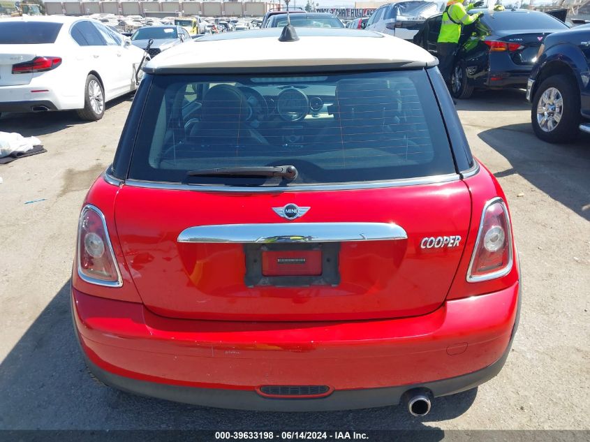 2010 Mini Cooper VIN: WMWMF3C51ATZ27031 Lot: 39633198