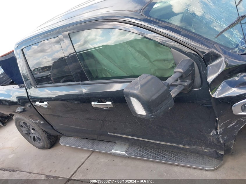 2017 Nissan Titan Sv VIN: 1N6AA1E65HN532540 Lot: 39633217