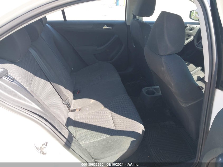 2012 Volkswagen Jetta 2.0L S VIN: 3VW2K7AJ6CM472429 Lot: 39633520