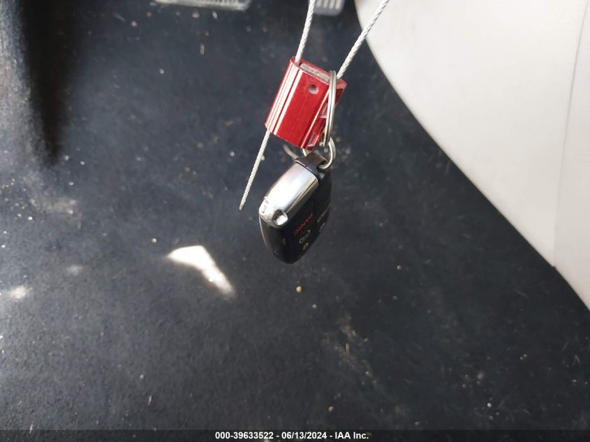 2015 Chrysler 200 C VIN: 1C3CCCCB0FN592454 Lot: 39633522