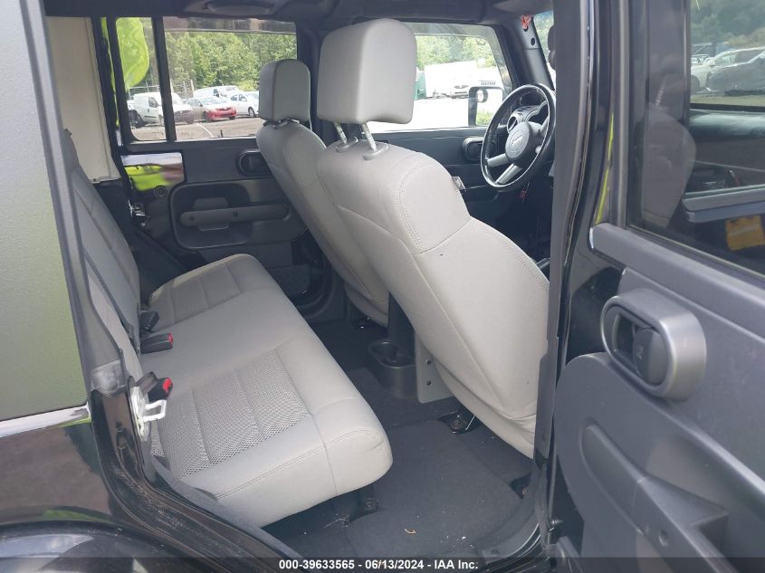 2008 Jeep Wrangler Unlimited Sahara VIN: 1J4GA59148L566994 Lot: 39633565