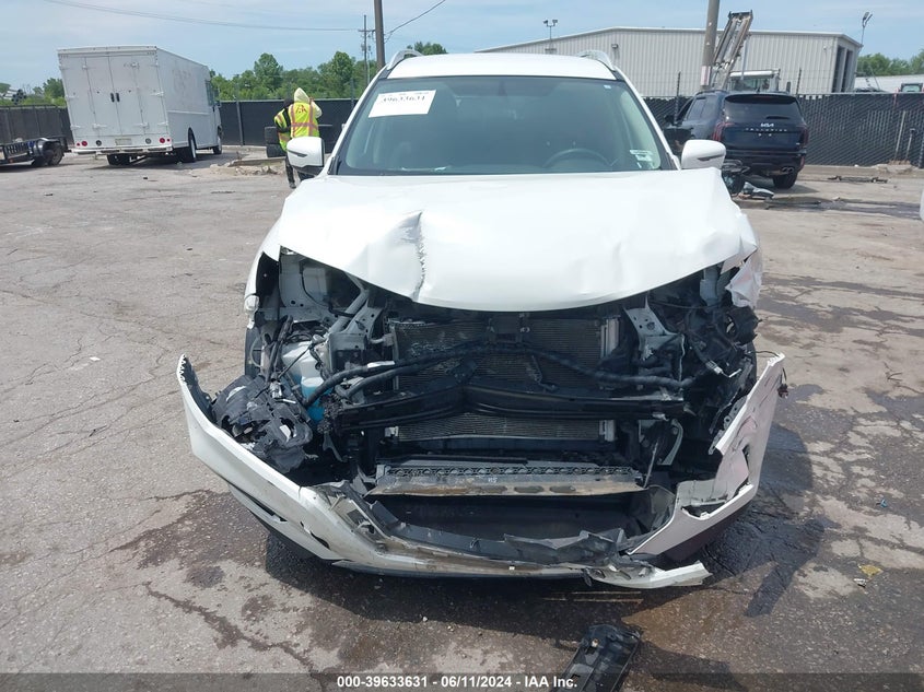 2018 Nissan Rogue Sv VIN: 5N1AT2MV2JC817544 Lot: 39633631