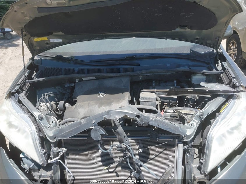 2011 Toyota Sienna Limited VIN: 5TDDK3DC3BS001550 Lot: 39633710