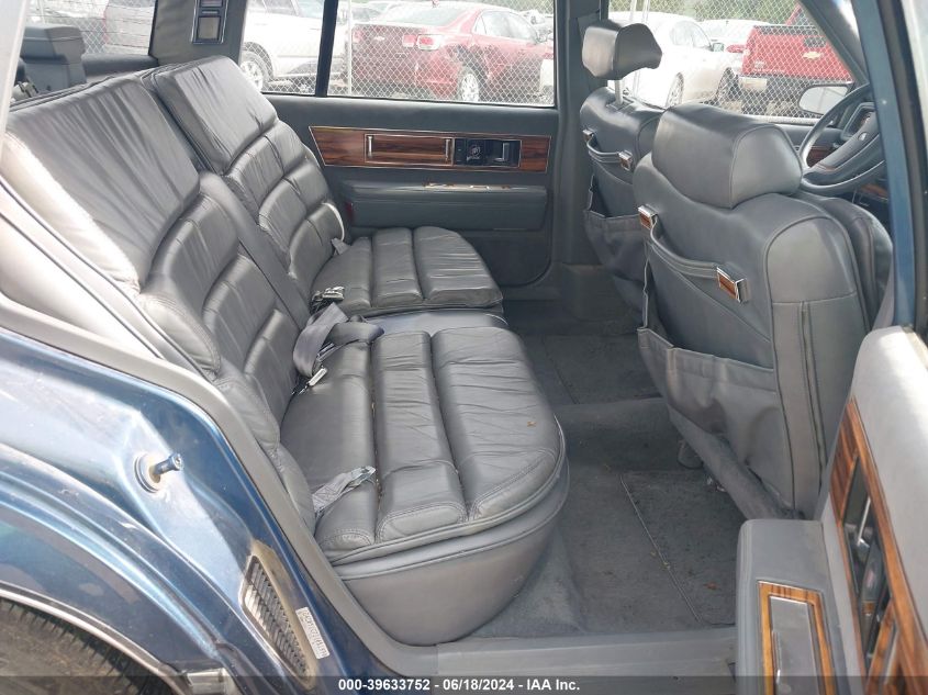 1988 Buick Electra Park Avenue VIN: 1G4CW51C7J1681590 Lot: 39633752