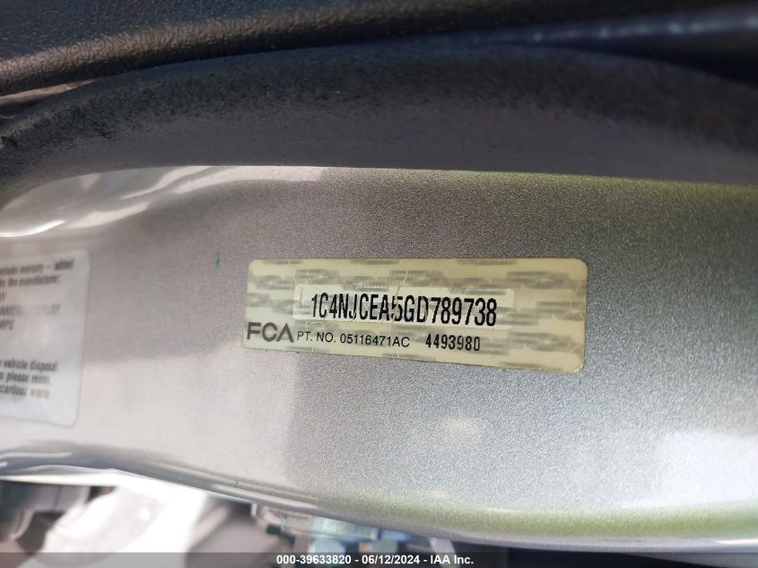 2016 Jeep Compass Latitude VIN: 1C4NJCEA5GD789738 Lot: 39633820