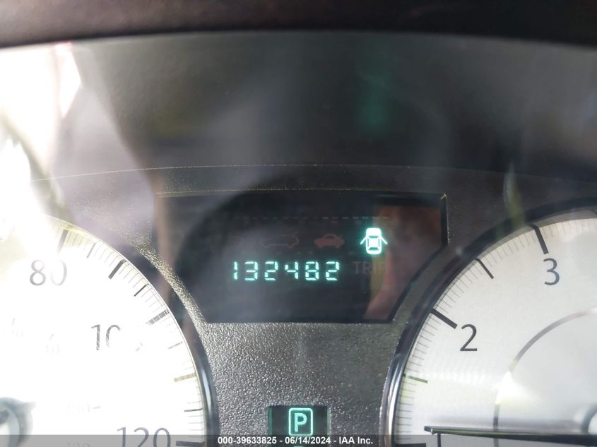 2010 Chrysler 300 Touring/Signature Series/Executive Series VIN: 2C3CA5CV2AH230090 Lot: 39633825