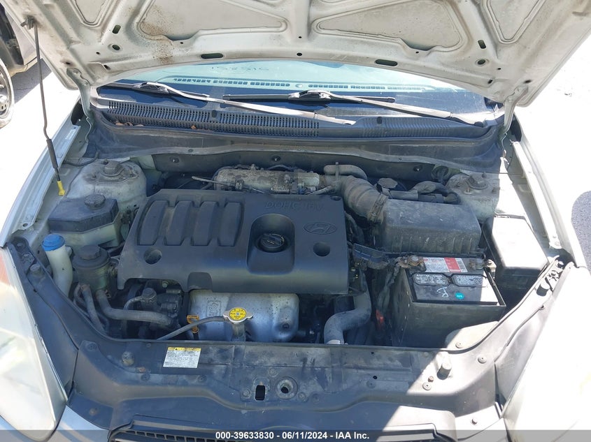 2009 Hyundai Accent Gls VIN: KMHCN46C49U379268 Lot: 39633830