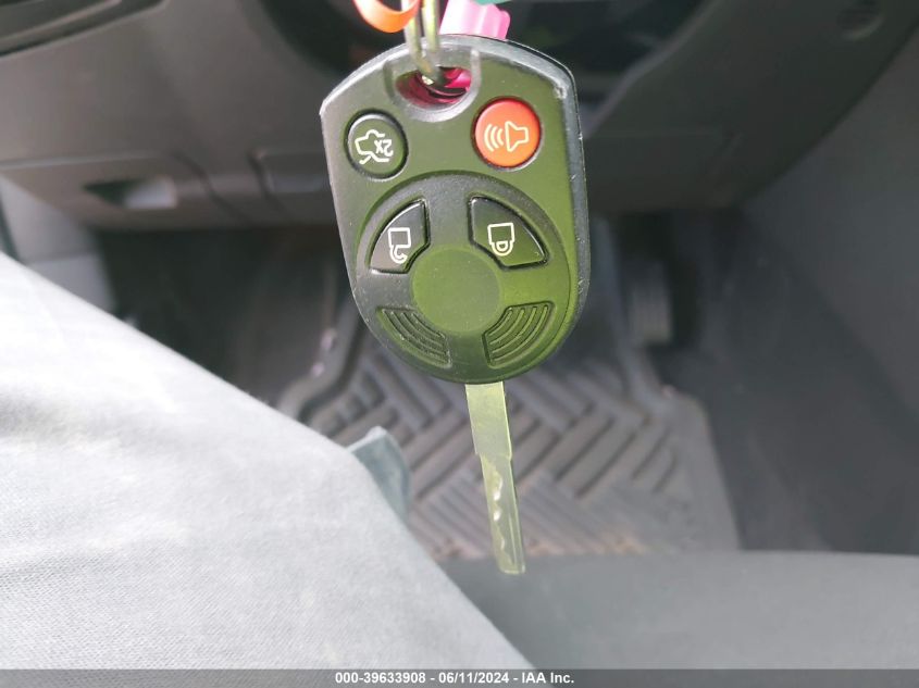 2016 Ford Focus Se VIN: 1FADP3F21GL267332 Lot: 39633908