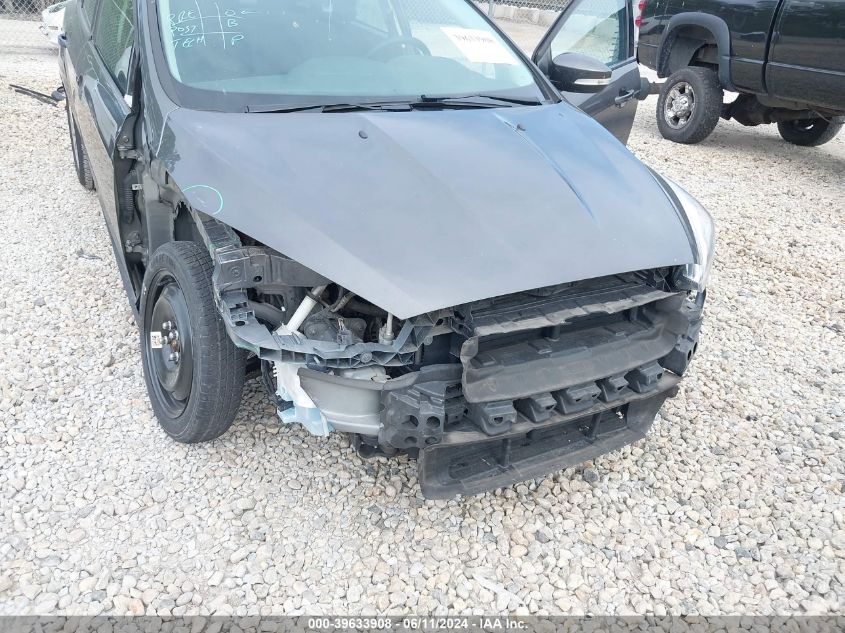 2016 Ford Focus Se VIN: 1FADP3F21GL267332 Lot: 39633908