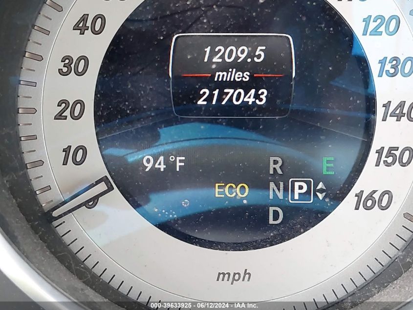 2014 Mercedes-Benz E 350 VIN: WDDHF5KB4EA977646 Lot: 39633925