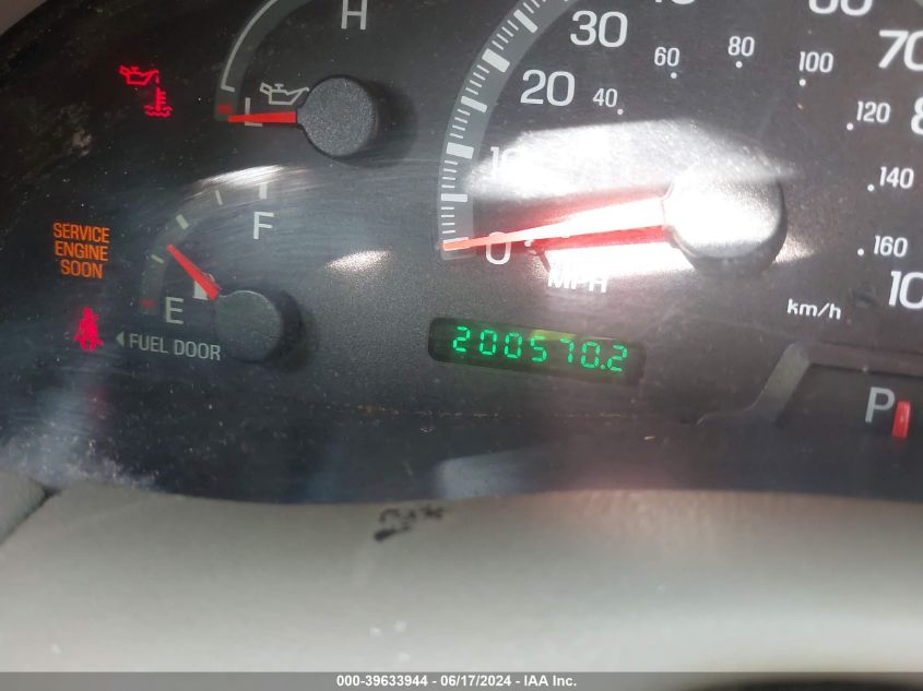 2000 Ford F-150 Lariat/Work Series/Xl/Xlt VIN: 1FTRX18LXYNA46859 Lot: 39633944