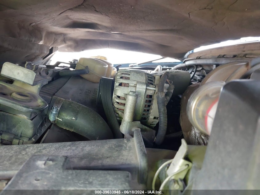 2000 Ford F-250 Lariat/Xl/Xlt VIN: 1FTNX20F7YEB52941 Lot: 39633945