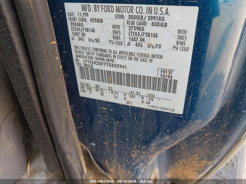 2000 Ford F-250 Lariat/Xl/Xlt VIN: 1FTNX20F7YEB52941 Lot: 39633945