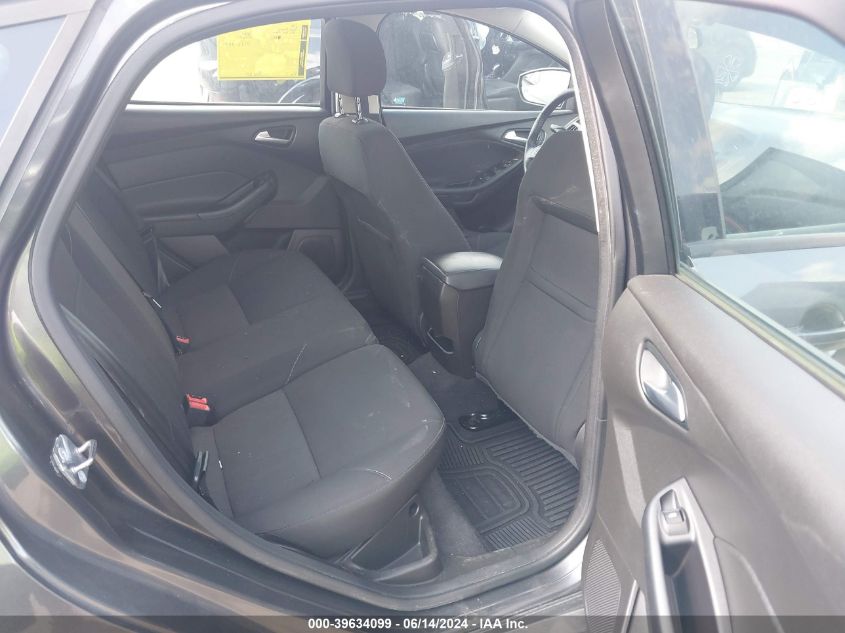 2016 Ford Focus Se VIN: 1FADP3K20GL300455 Lot: 39634099