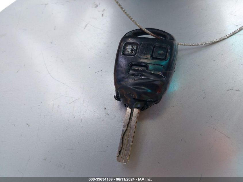 2004 Lexus Rx 330 VIN: JTJGA31U440040468 Lot: 39634169