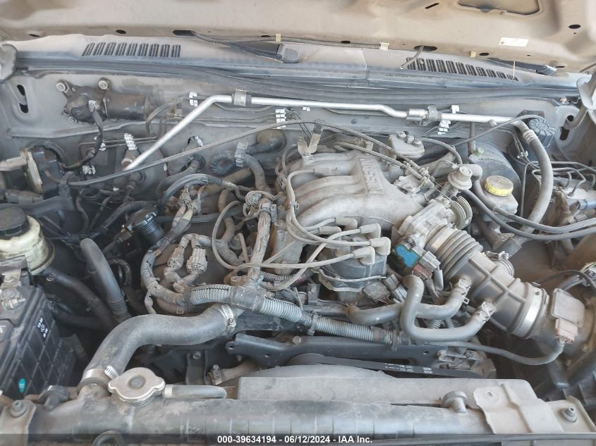 2004 Nissan Xterra Xe VIN: 5N1ED28T64C627998 Lot: 39634194