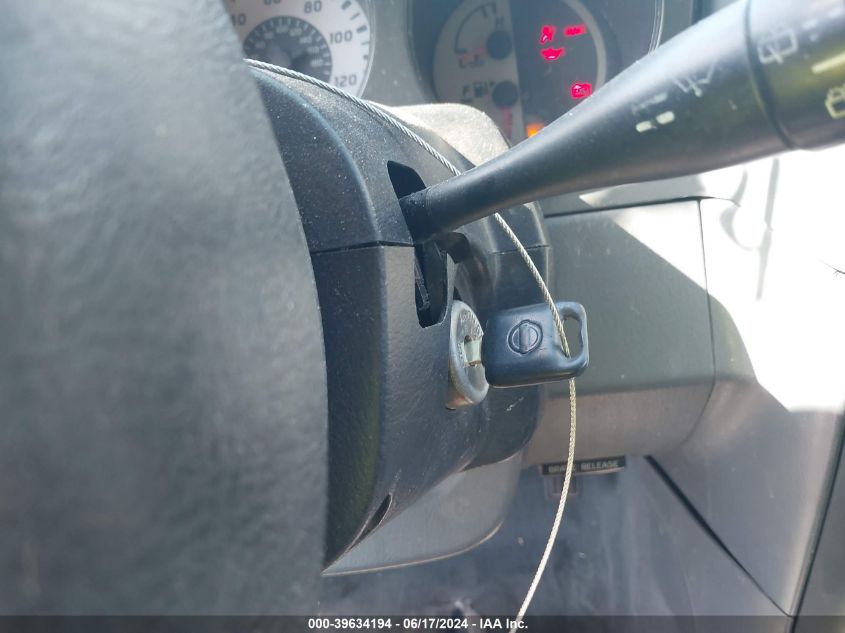 2004 Nissan Xterra Xe VIN: 5N1ED28T64C627998 Lot: 39634194