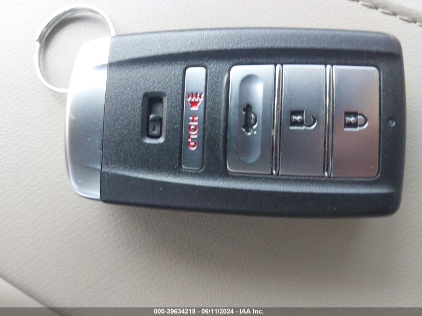 2017 Acura Tlx Technology Package VIN: 19UUB1F59HA010070 Lot: 39634218