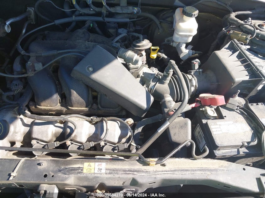 2008 Ford Escape Xlt VIN: 1FMCU93158KA26311 Lot: 39634270