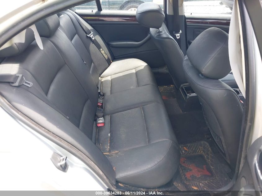 2004 BMW 325Xi VIN: WBAEU33474PR12564 Lot: 39634283