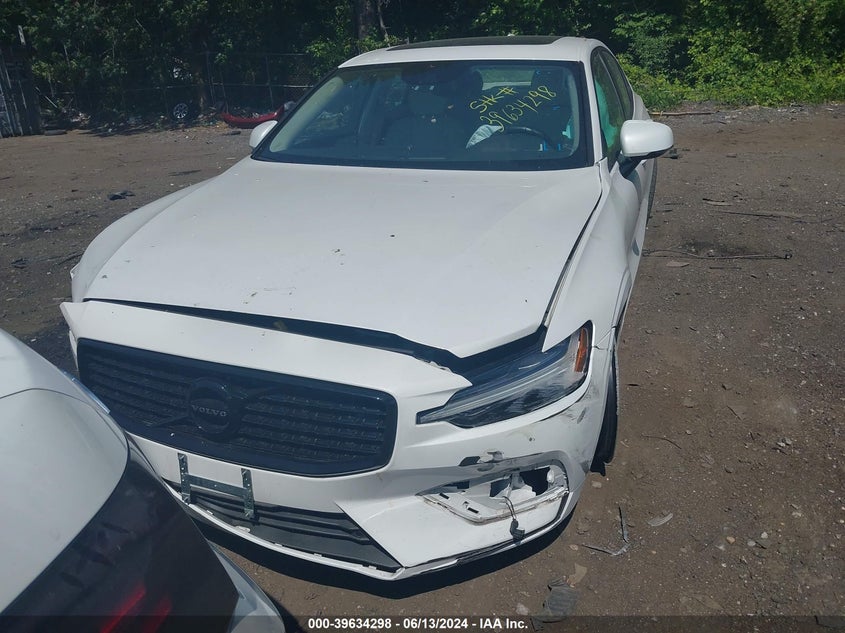 VIN 7JRA22TK4LG072176 2020 VOLVO S60 T6 MOMENTUM