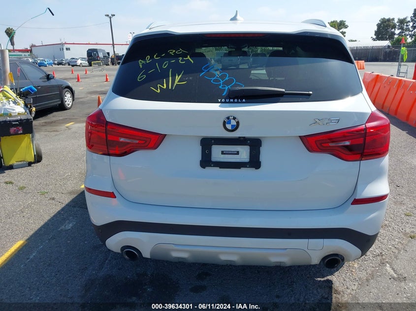 2018 BMW X3 xDrive30I VIN: 5UXTR9C52JLC74929 Lot: 39634301