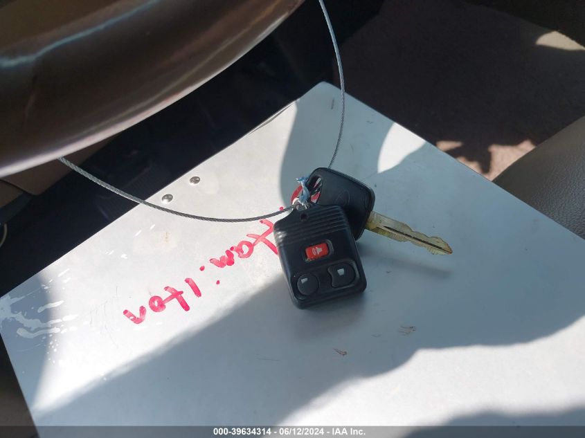 2001 Ford F-150 Harley-Davidson Edition/King Ranch Edition/Lariat/Xlt VIN: 1FTRW07LX1KE62108 Lot: 39634314