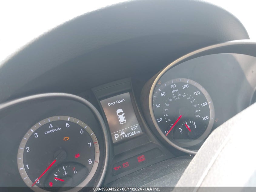 2014 Hyundai Santa Fe Sport 2.4L VIN: 5XYZU3LB1EG156625 Lot: 39634322