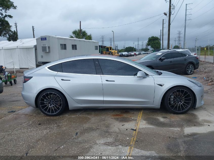 2018 Tesla Model 3 Long Range/Mid Range VIN: 5YJ3E1EA7JF060799 Lot: 39634341