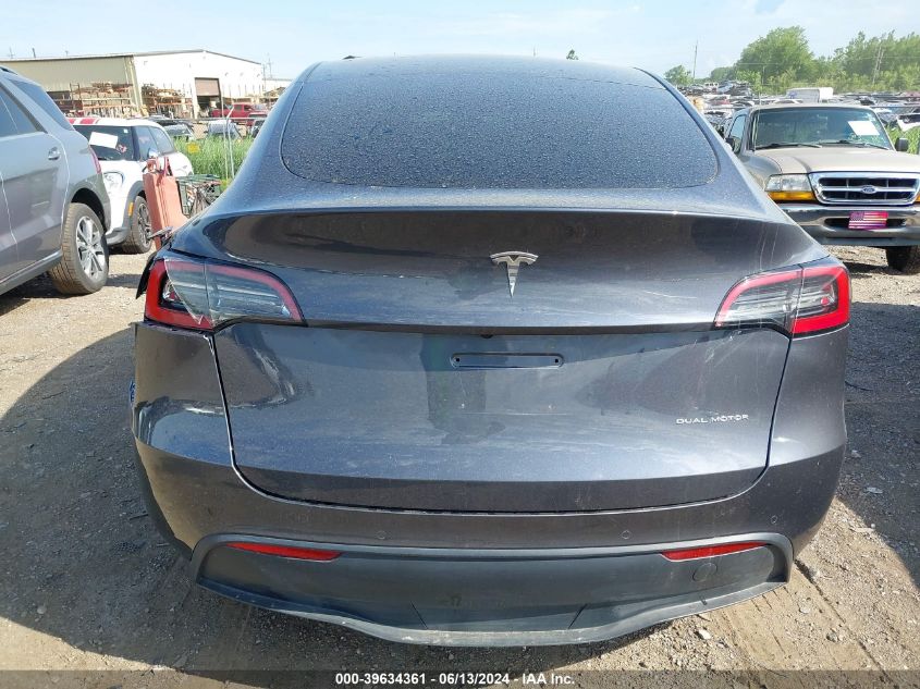 2022 Tesla Model Y Long Range Dual Motor All-Wheel Drive VIN: 7SAYGDEE2NF353507 Lot: 39634361