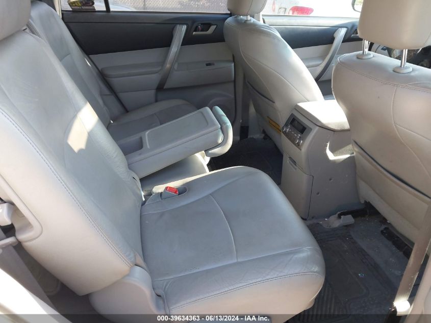 2010 Toyota Highlander Se V6 VIN: 5TDJK3EH1AS033327 Lot: 39634363