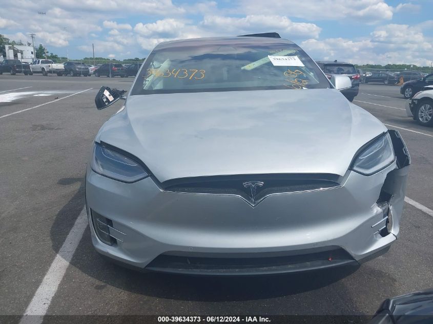 2016 Tesla Model X 60D/70D/75D/90D VIN: 5YJXCAE25GF023937 Lot: 39634373