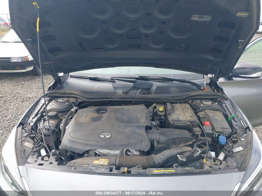 2017 INFINITI QX30 LUXURY - SJKCH5CRXHA026461