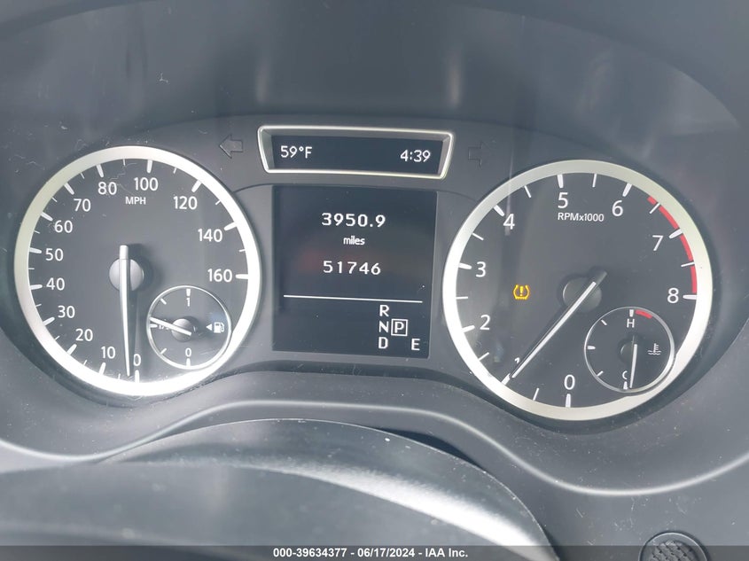 2017 INFINITI QX30 LUXURY - SJKCH5CRXHA026461