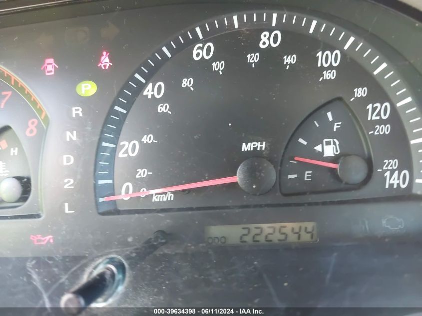 2003 Toyota Camry Le VIN: 4T1BE32K03U176386 Lot: 39634398