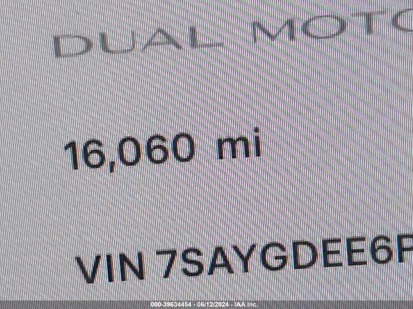 2023 Tesla Model Y Awd/Long Range Dual Motor All-Wheel Drive VIN: 7SAYGDEE6PA195009 Lot: 39634454