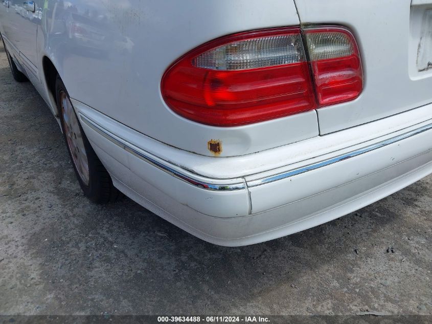 2000 Mercedes-Benz E 320 VIN: WDBJF65J7YA986428 Lot: 39634488