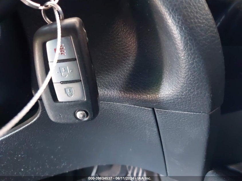 2017 Nissan Rogue S VIN: KNMAT2MT5HP523285 Lot: 39634537