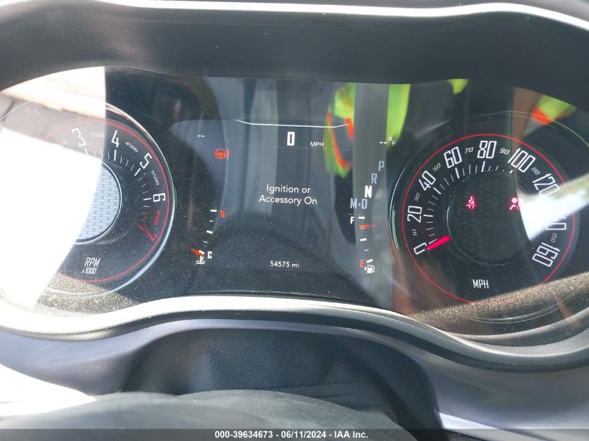 2019 Dodge Challenger Sxt VIN: 2C3CDZAG4KH677136 Lot: 39634673