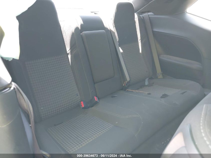 2019 Dodge Challenger Sxt VIN: 2C3CDZAG4KH677136 Lot: 39634673